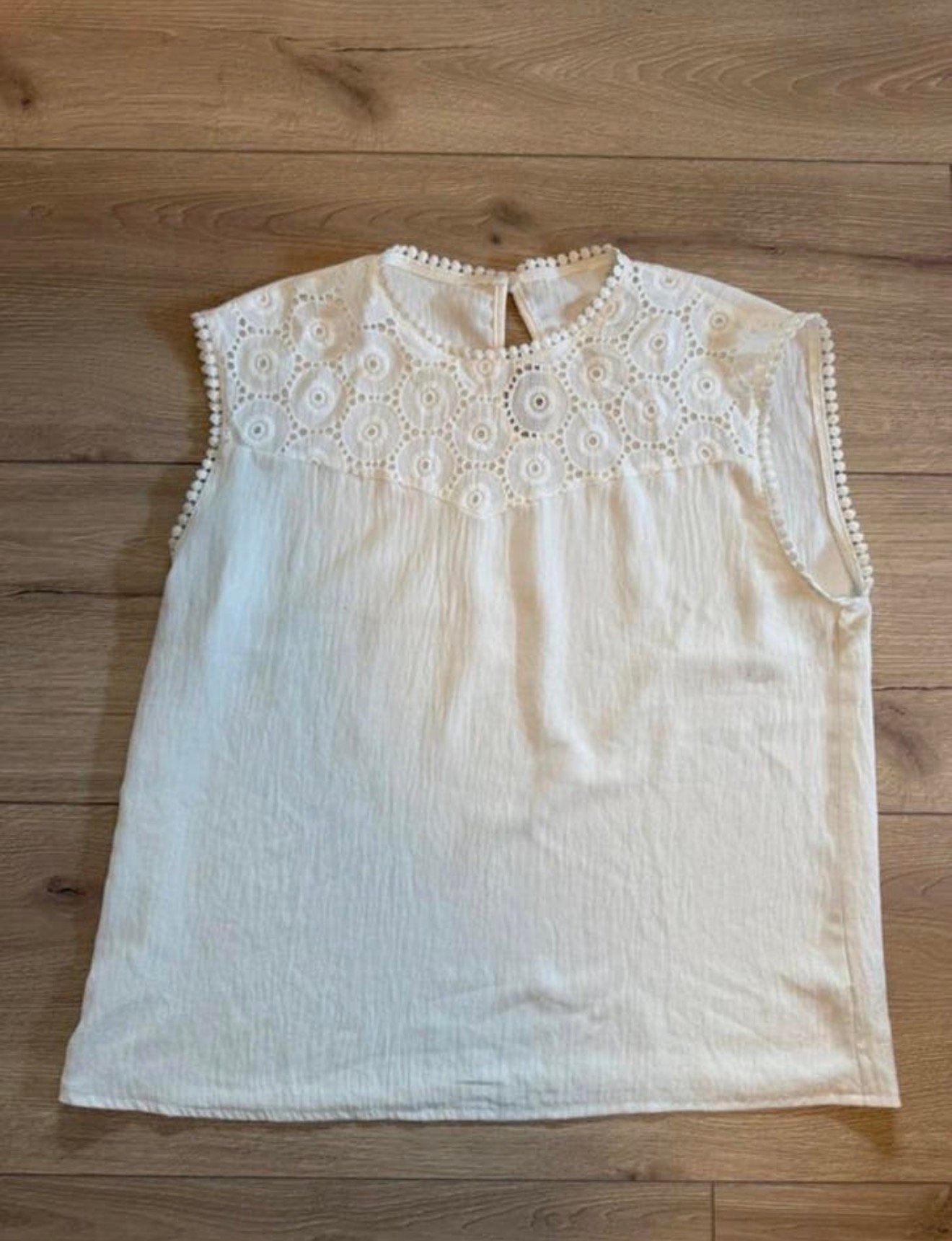 SHEIN broderie top maat L, Ophalen of Verzenden, Zo goed als nieuw, Korte mouw