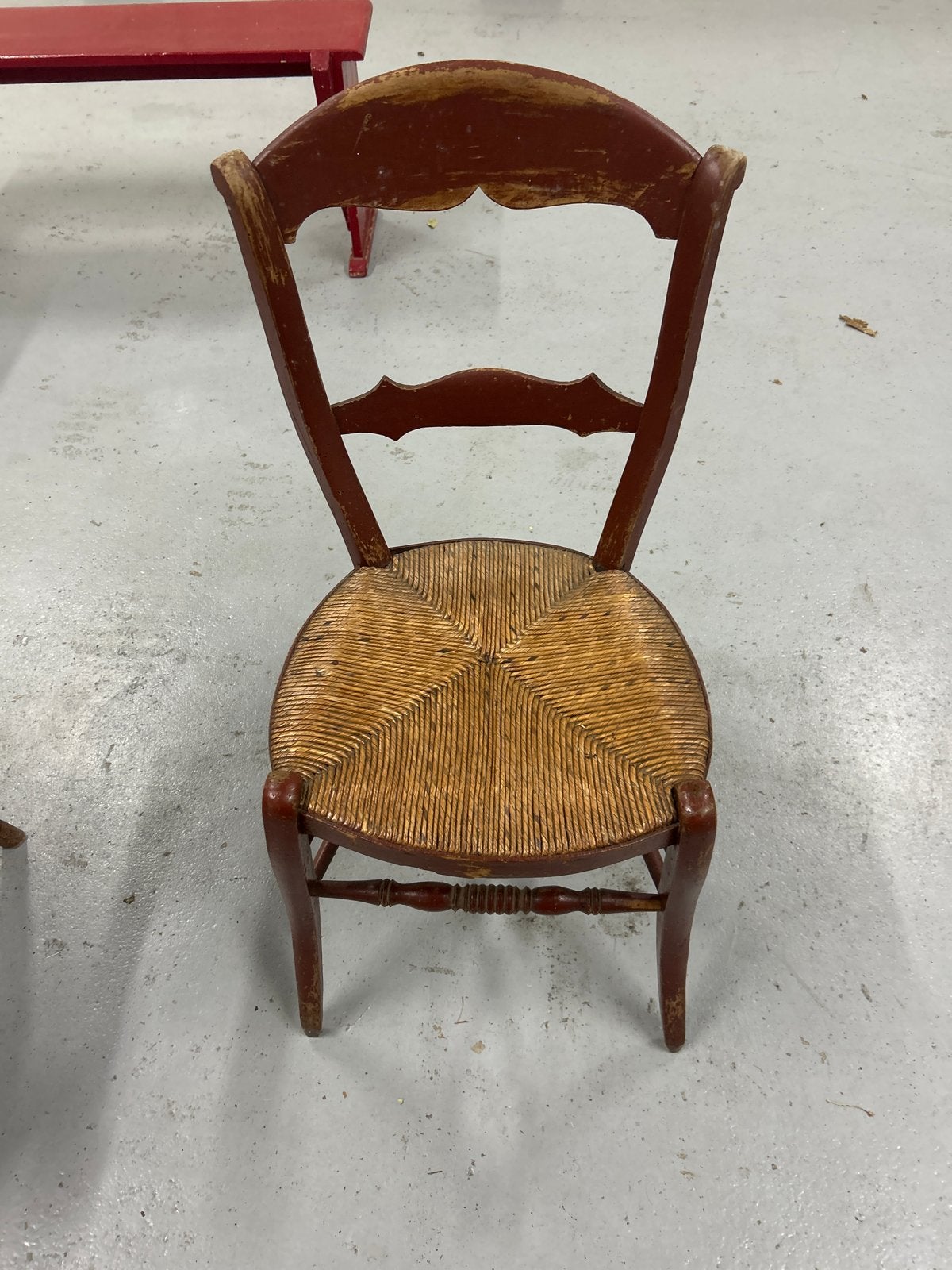 Vintage Antieke houten stoel met rieten zitting, Antiek en Kunst, Antiek | Meubels | Stoelen en Banken, Ophalen