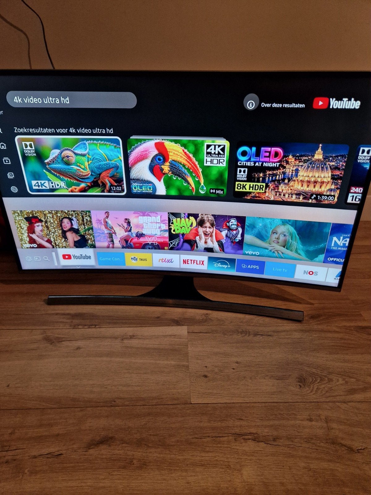 Samsung smart tv 43 inch curved, Audio, Tv en Foto, 50 Hz, Ophalen of Verzenden, Zo goed als nieuw, Samsung