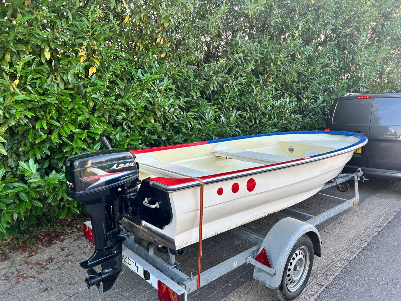 Te koop: nette en goed onderhouden boot – vaarklaar!, Watersport en Boten, Motorboten en Motorjachten, Gebruikt, 15 pk, Buitenboordmotor