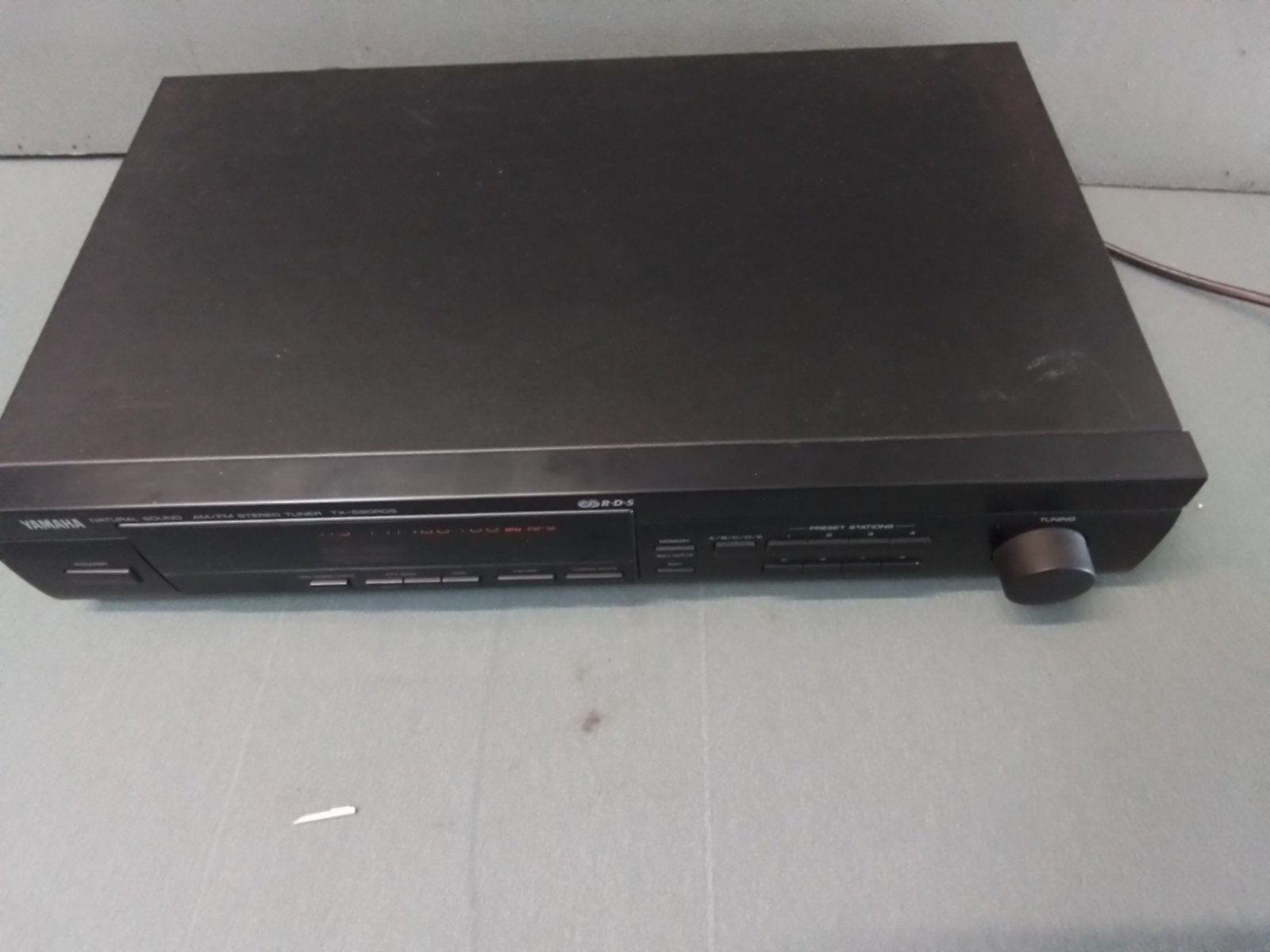 Yamaha TX-590RDS AM/FM Stereo Tuner, Ophalen of Verzenden, Gebruikt, Analoog