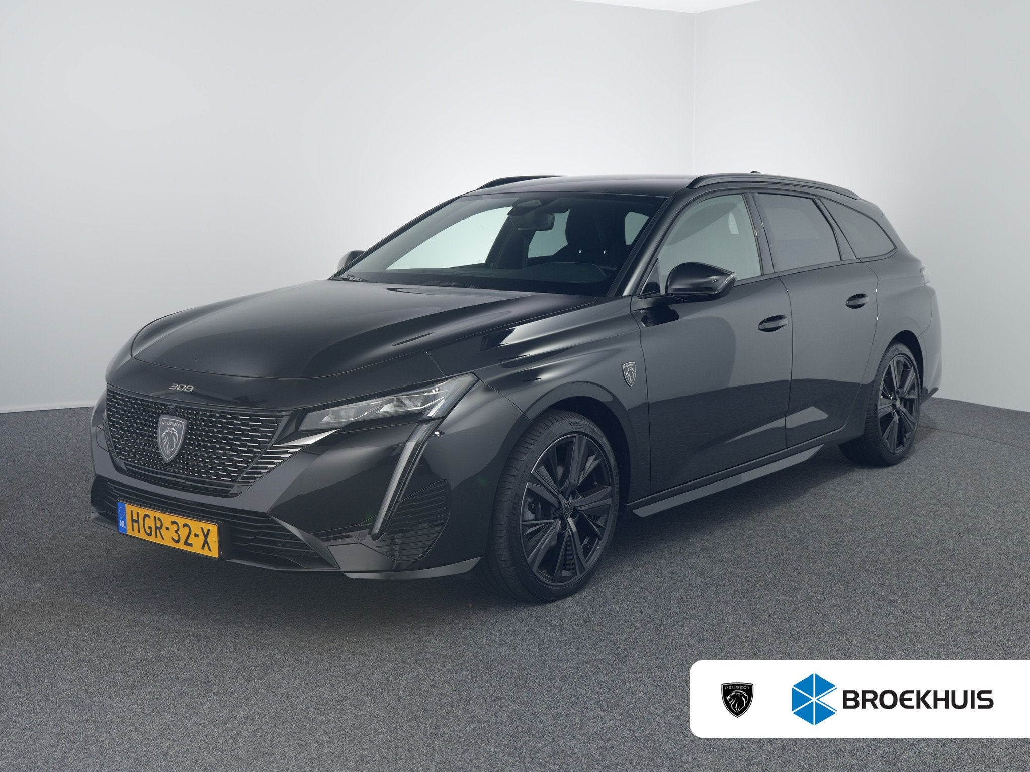 Peugeot 308 SW 1.2 Hybrid 145 e-DCS6 GT, Gebruikt, 1199 cc, Zwart, Origineel Nederlands