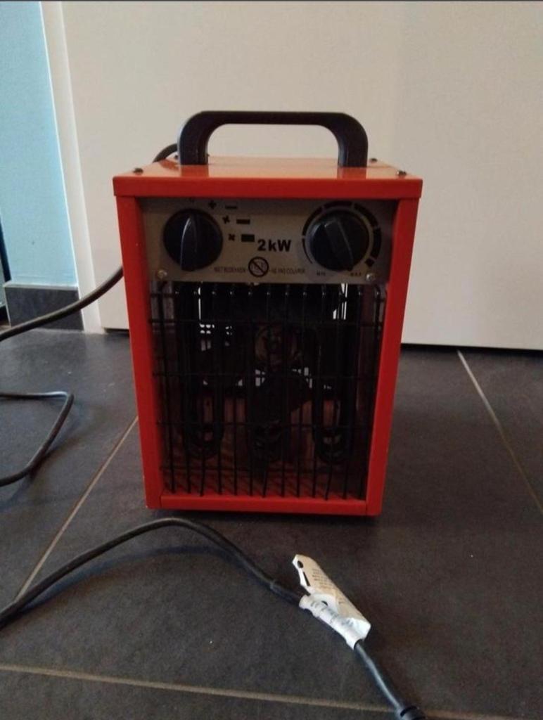 Werkplaatskachel 2KW, Ophalen of Verzenden