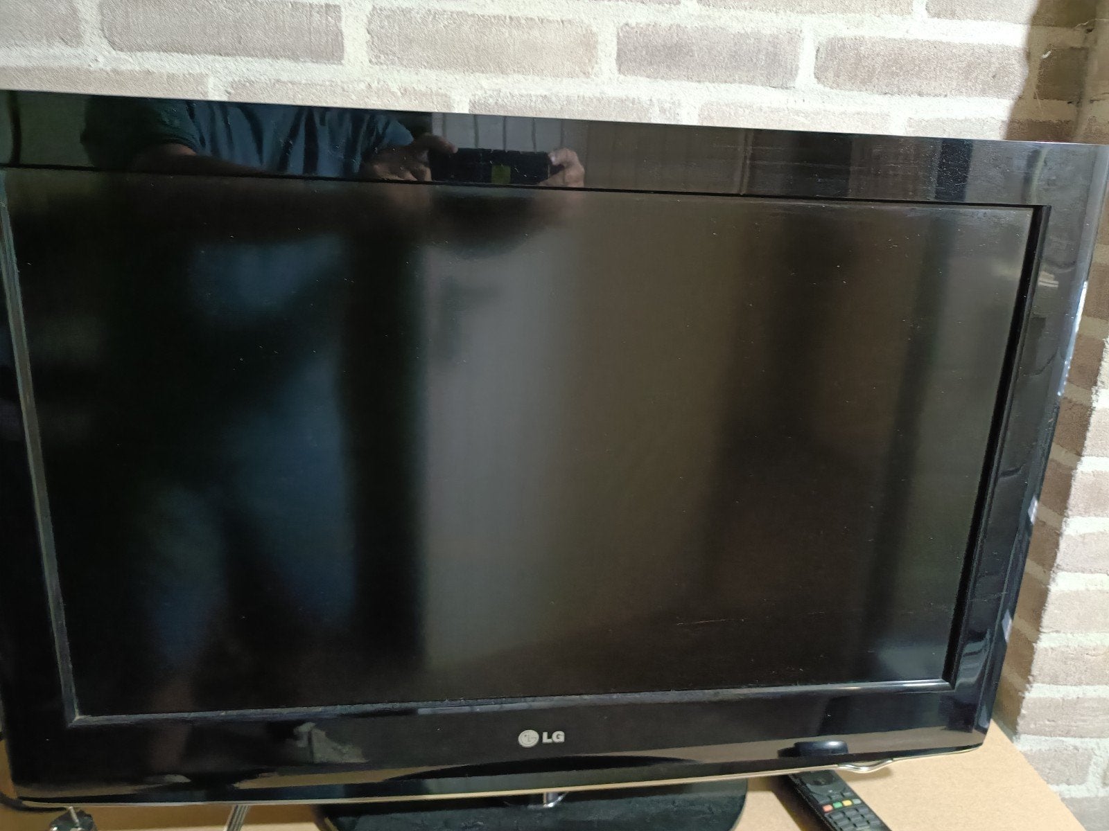LG 32LD420 LCD TV - 81 cm (32 inch) Full HD, Ophalen, Gebruikt, 50 Hz, LCD