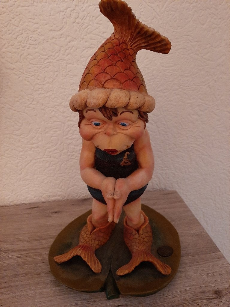 laven efteling Ludo op het lelieblad, Ophalen of Verzenden, Zo goed als nieuw, Beeldje of Poppetje