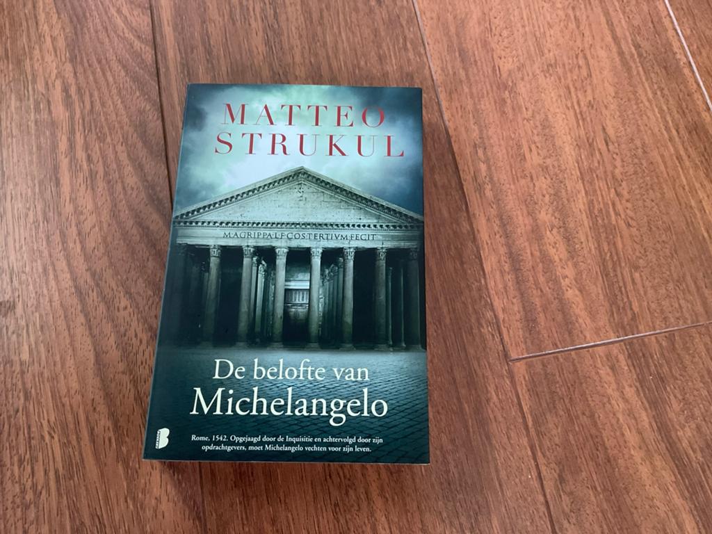 Matteo Strukul - De belofte van Michelangelo, Boeken, Ophalen of Verzenden, Zo goed als nieuw, Matteo Strukul