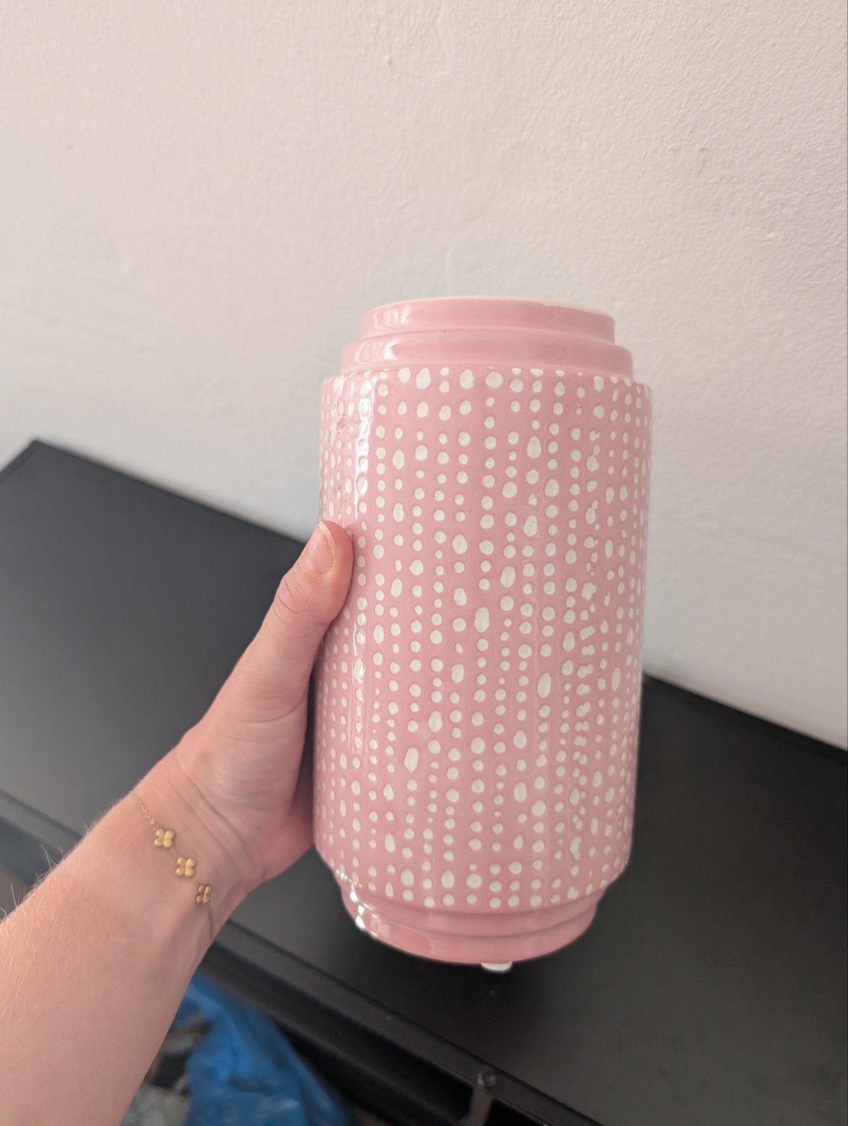 Roze vaas met witte stippen, Ophalen, Met patroon/structuur, Zo goed als nieuw, Roze