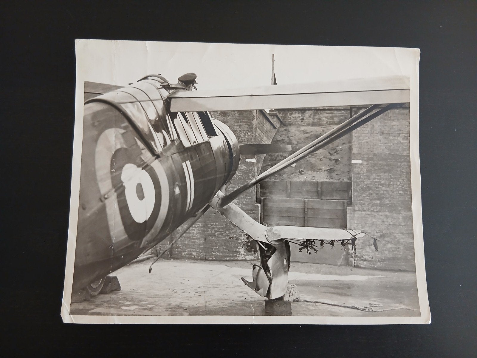 Britse Persfoto RAF/SOE 'Spytaxi' Wo2, Ophalen of Verzenden, Luchtmacht, Engeland