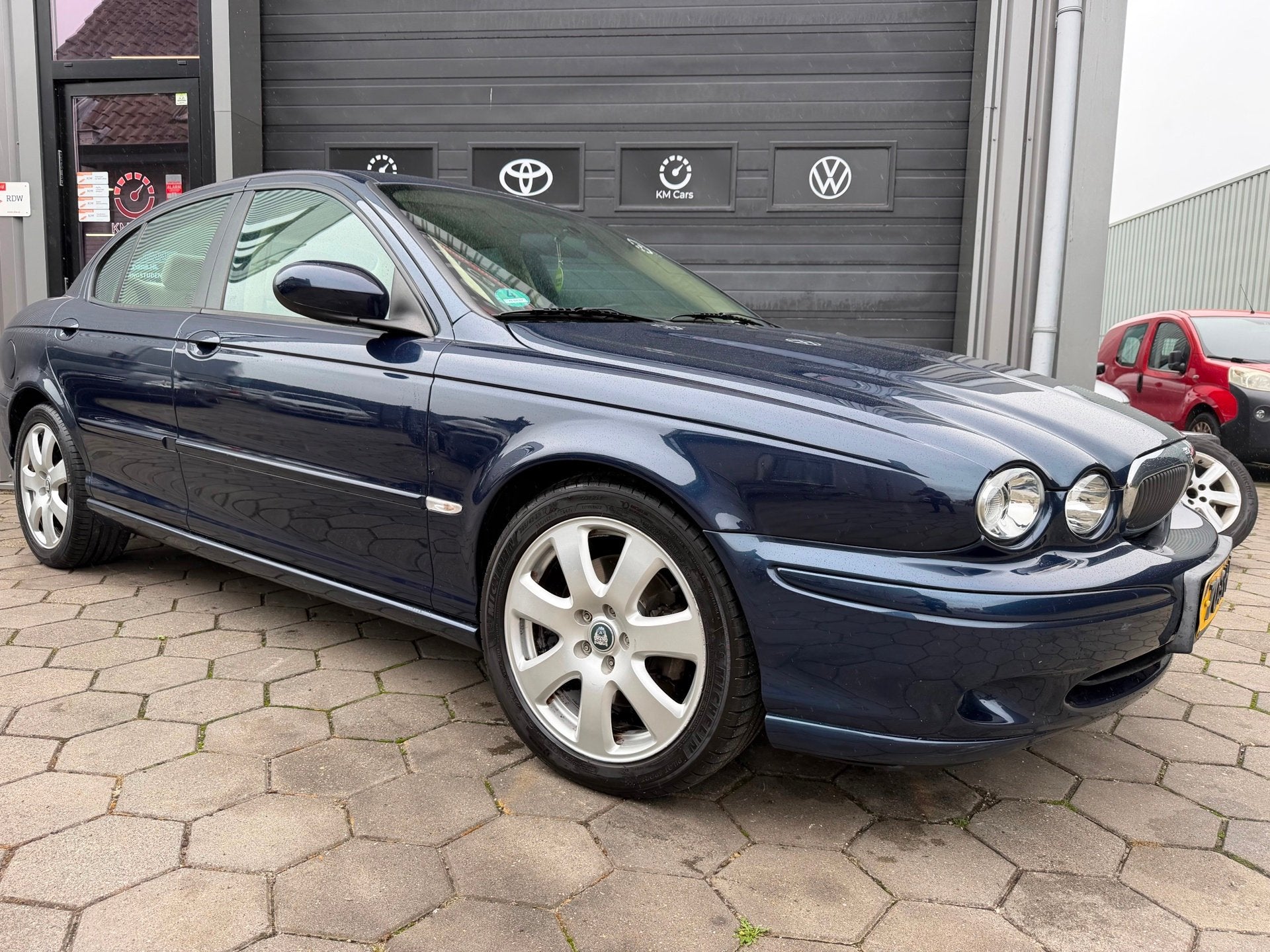 Jaguar X-type 2.5 V6 iDition - Automaat - 1e Eigenaar - Clim, Automaat, Dealer onderhouden, Gebruikt, Beige