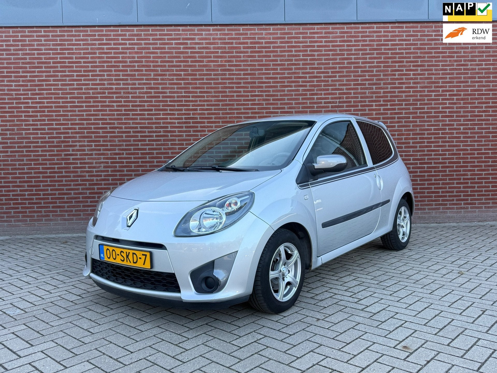 Renault Twingo 1.2-16V Collection / Nap / Airco / Elektrisch, Auto's, Twingo, Gebruikt, 4 cilinders, 4 stoelen