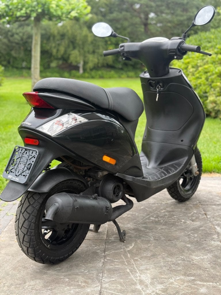⭐️Piaggio zip 2 takt brom 2016 Glans Zwart⭐️, Fietsen en Brommers, Scooters | Piaggio, Niet ingevuld, Niet ingevuld, Niet ingevuld
