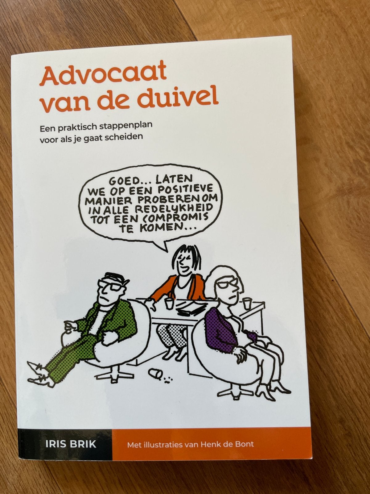 Advocaat van de duivel - Iris Brik (scheiden), Ophalen of Verzenden, Zo goed als nieuw, Nederland