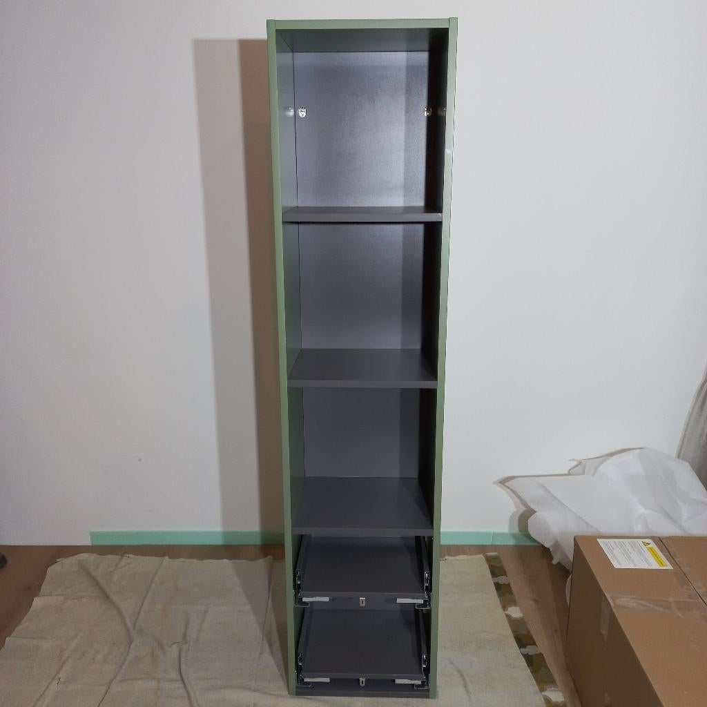 Badkamerkast saliegroen 170 x 40 x 36 cm, Huis en Inrichting, Badkamer | Badkamermeubels, Ophalen, (Half)hoge kast, Minder dan 50 cm