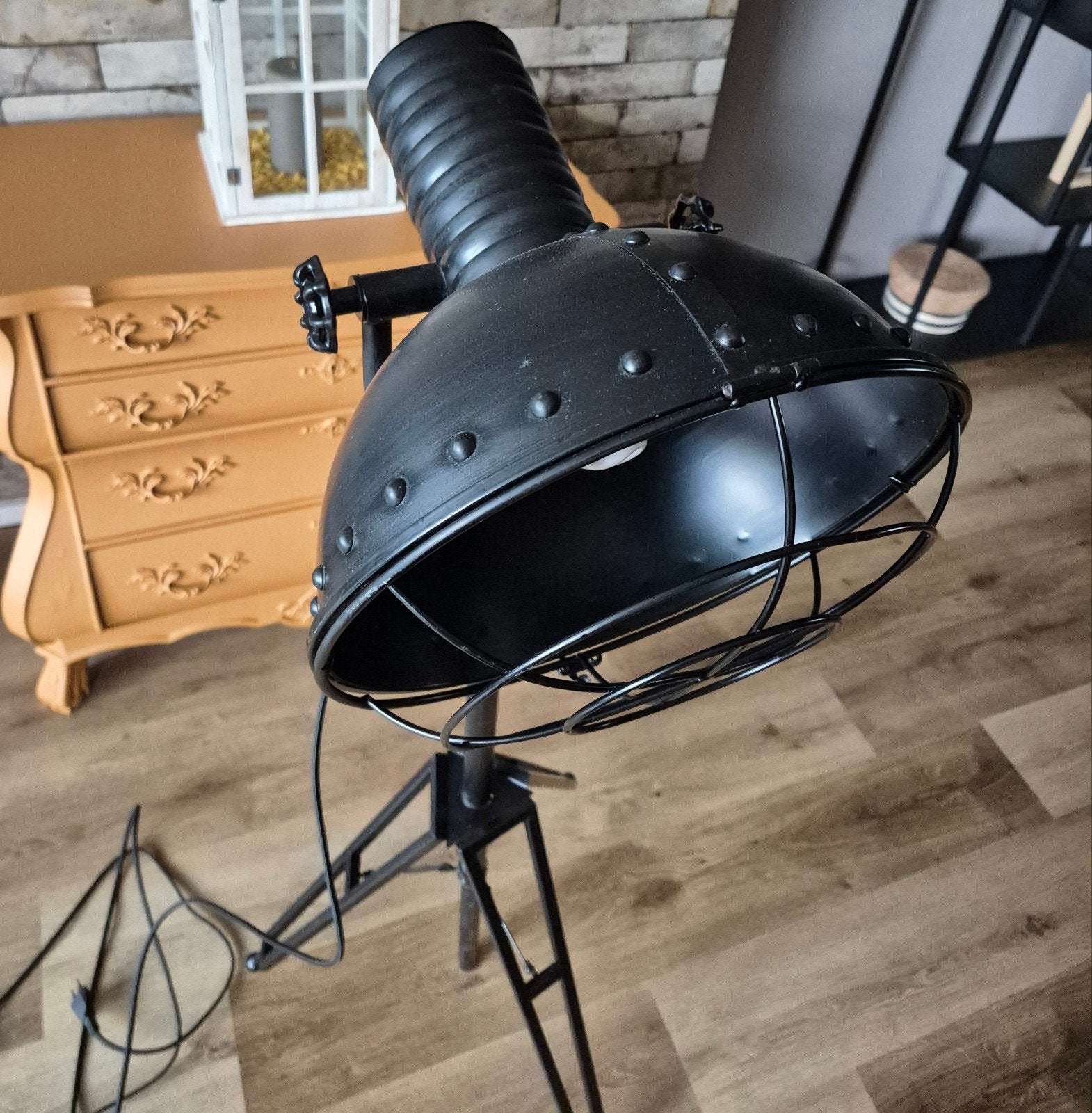Loods 5 Industriële Vloerlamp - Zwart, 128cm Hoog, Ophalen, 100 tot 150 cm, E27 (groot), Zo goed als nieuw