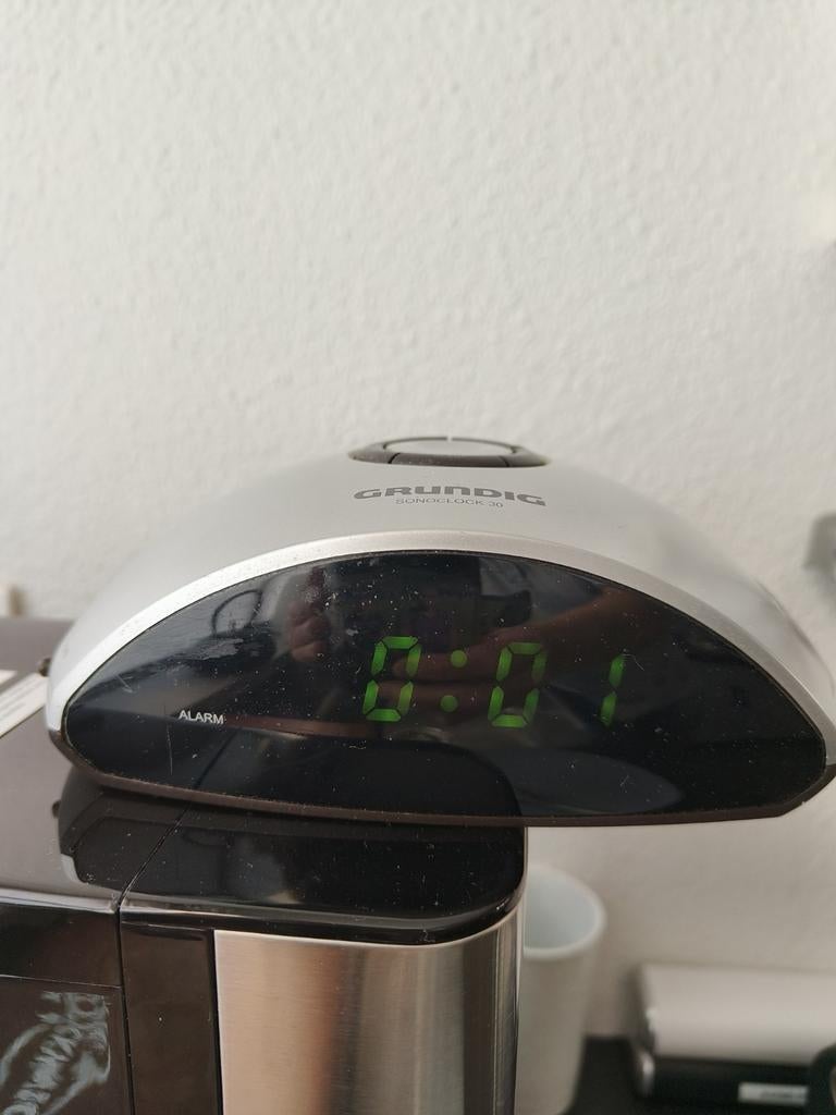 Grundig Sonoclock 30 Wekkerradio - Digitaal, Witgoed en Apparatuur, Wekkers, Ophalen, Gebruikt, Digitaal