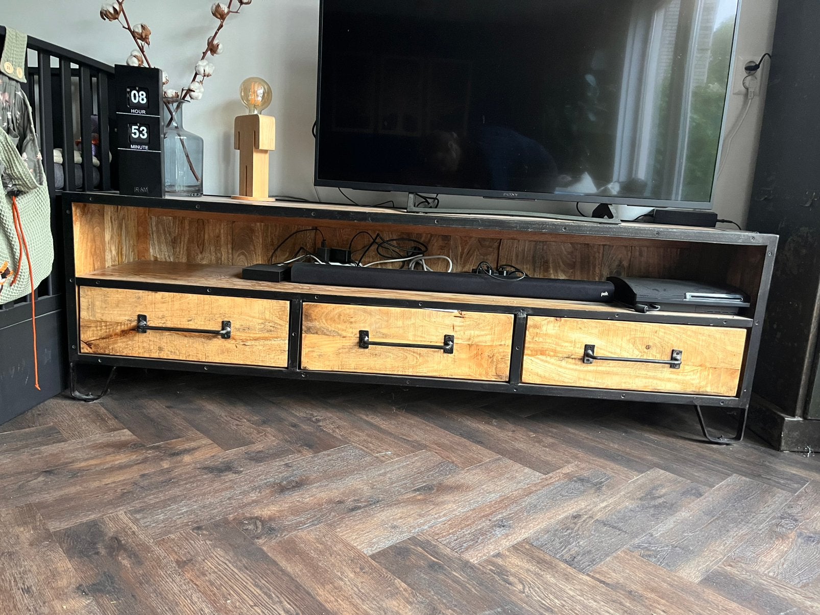 TV meubel van Loods 5, Ophalen, 150 tot 200 cm, Zo goed als nieuw, Minder dan 100 cm