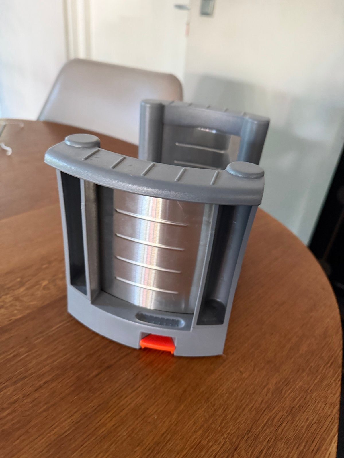 Blum bordhouder voor keukenkast of lade, Ophalen, Gebruikt, Bordenrek, Kunststof