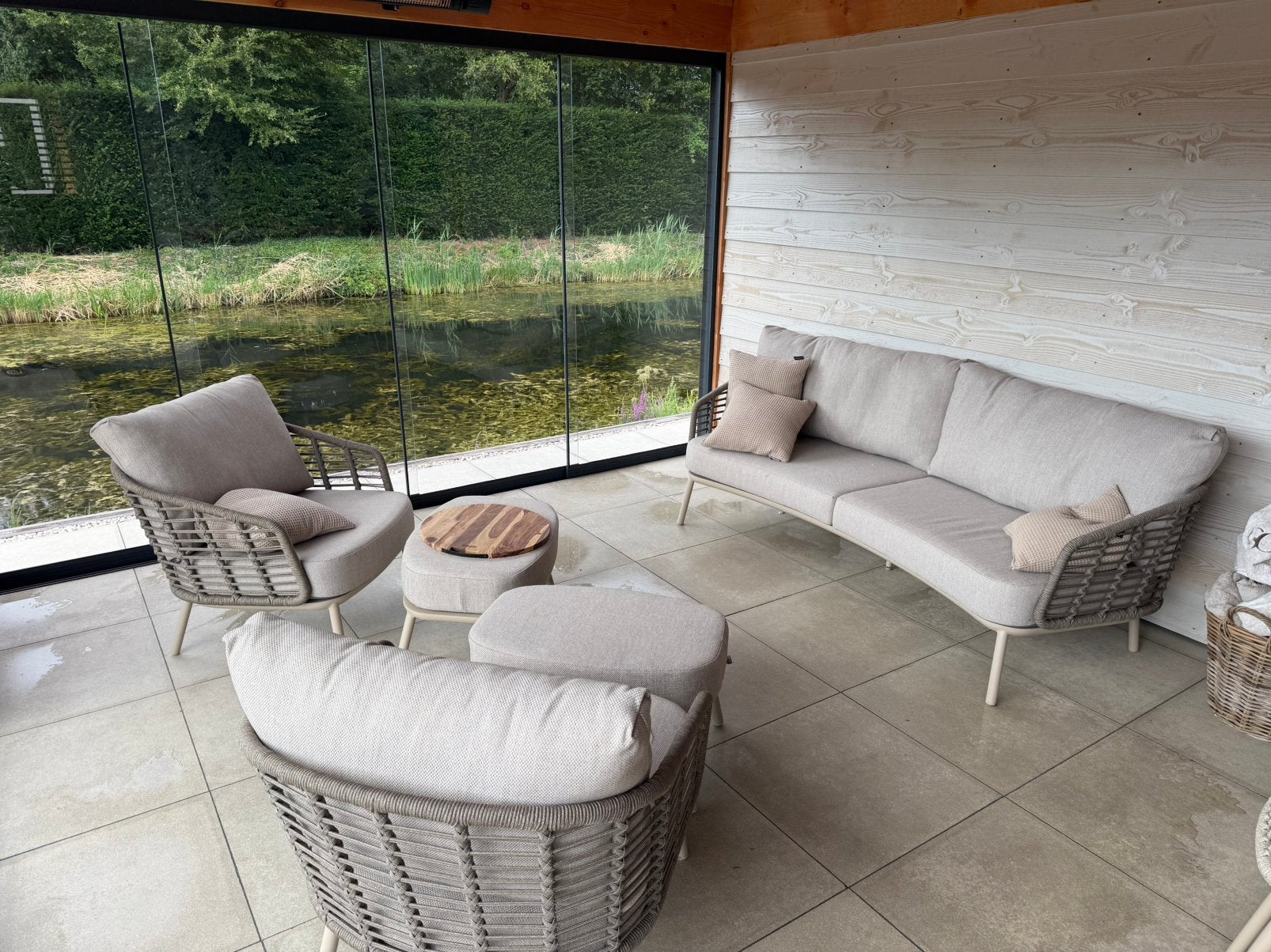 Bijna ongebruikte tuinset met bon aanwezig, Tuin en Terras, Tuinsets en Loungesets, Ophalen of Verzenden, Zo goed als nieuw