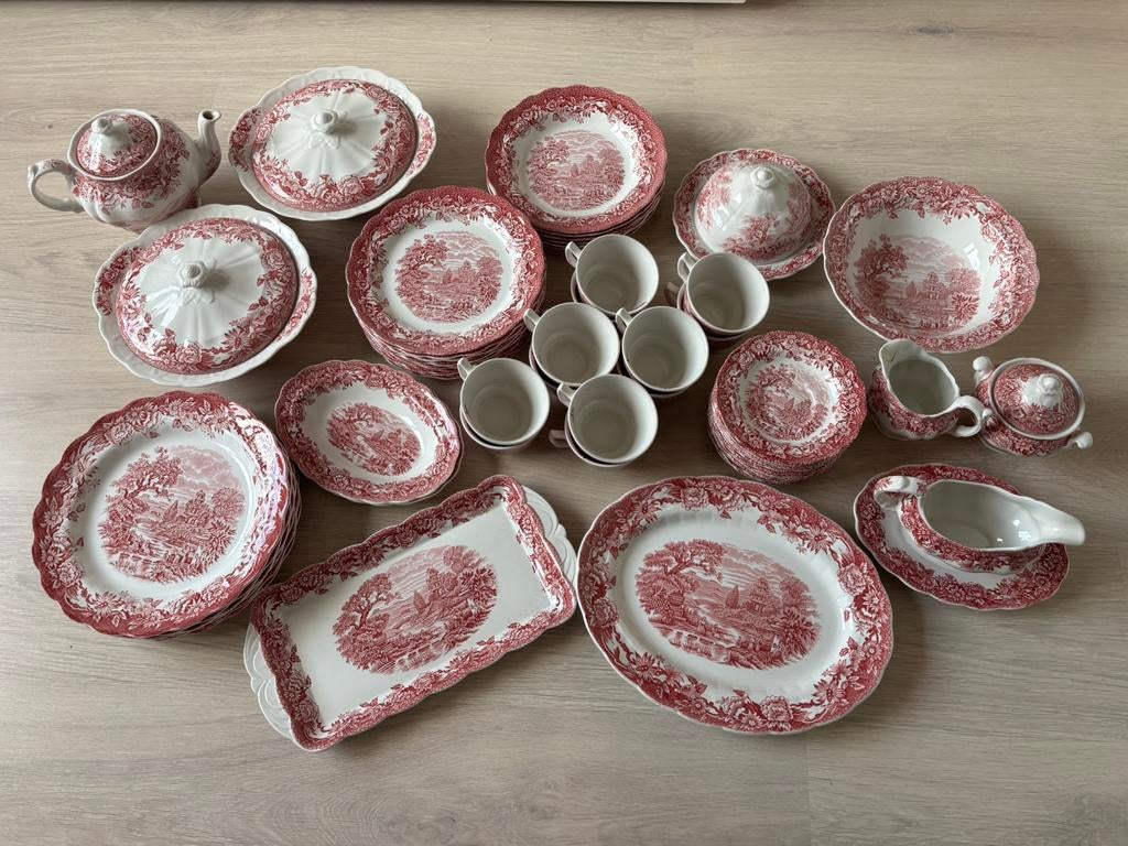 Groot Engels servies Ridgway “Woburn” – rood/wit, Huis en Inrichting, Gebruikt, Ophalen of Verzenden, Overige stijlen, Aardewerk