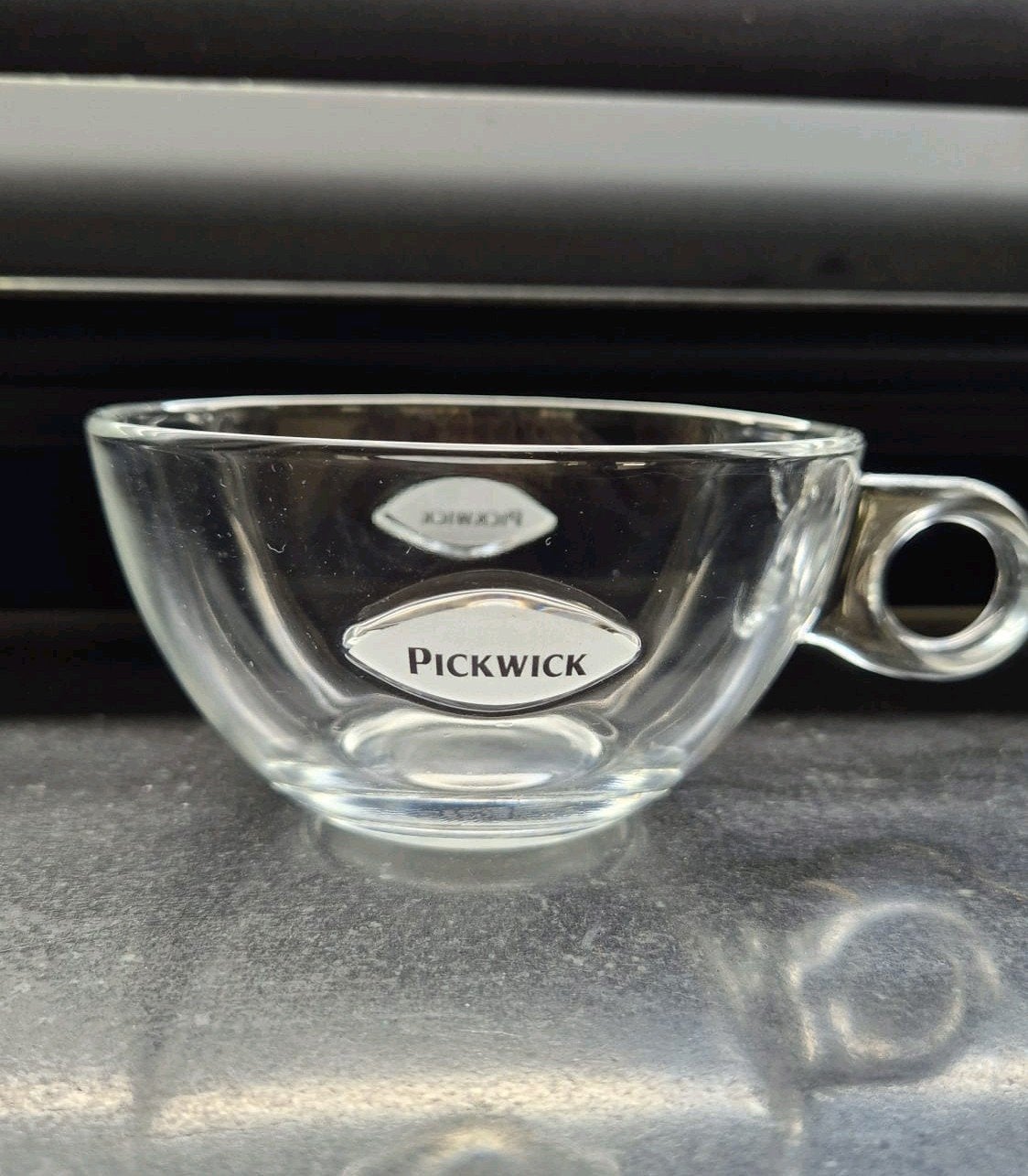 2x vintage Pickwick theekop / theeglas, Huis en Inrichting, Keuken | Servies, Ophalen of Verzenden, Nieuw, Glas, Glas of Glazen