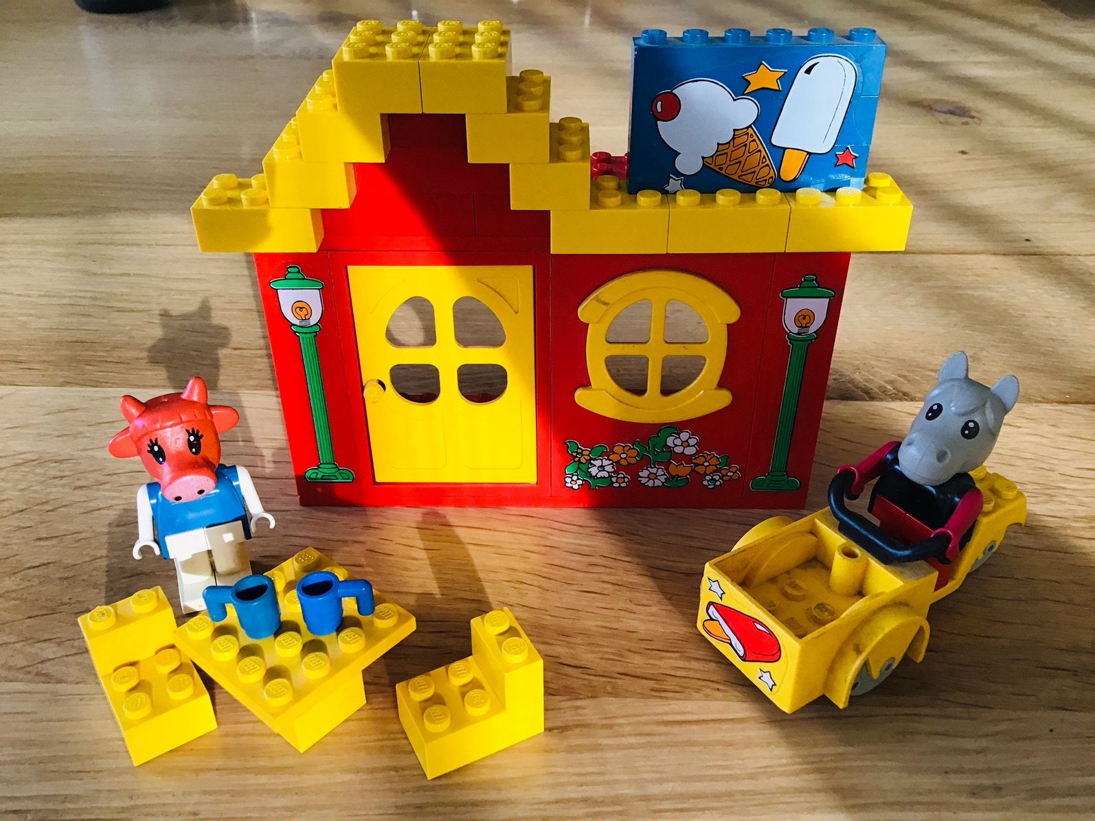 LEGO fabuland 3665, ijswagen met Klara koe en Harry hengst, Inclusief minifiguren, Gebruikt, Overige thema's, Lego