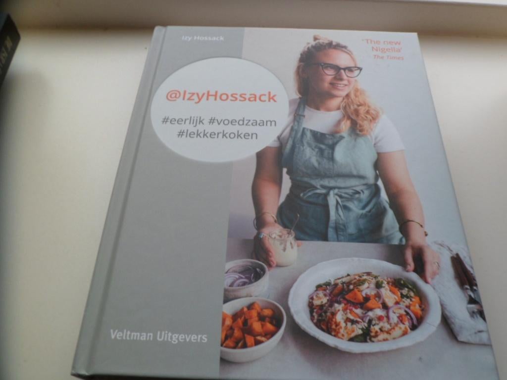 @ Izy Hossack #eerlijk#voedzaam#lekker koken - Izy Hossack, Ophalen of Verzenden, Nieuw