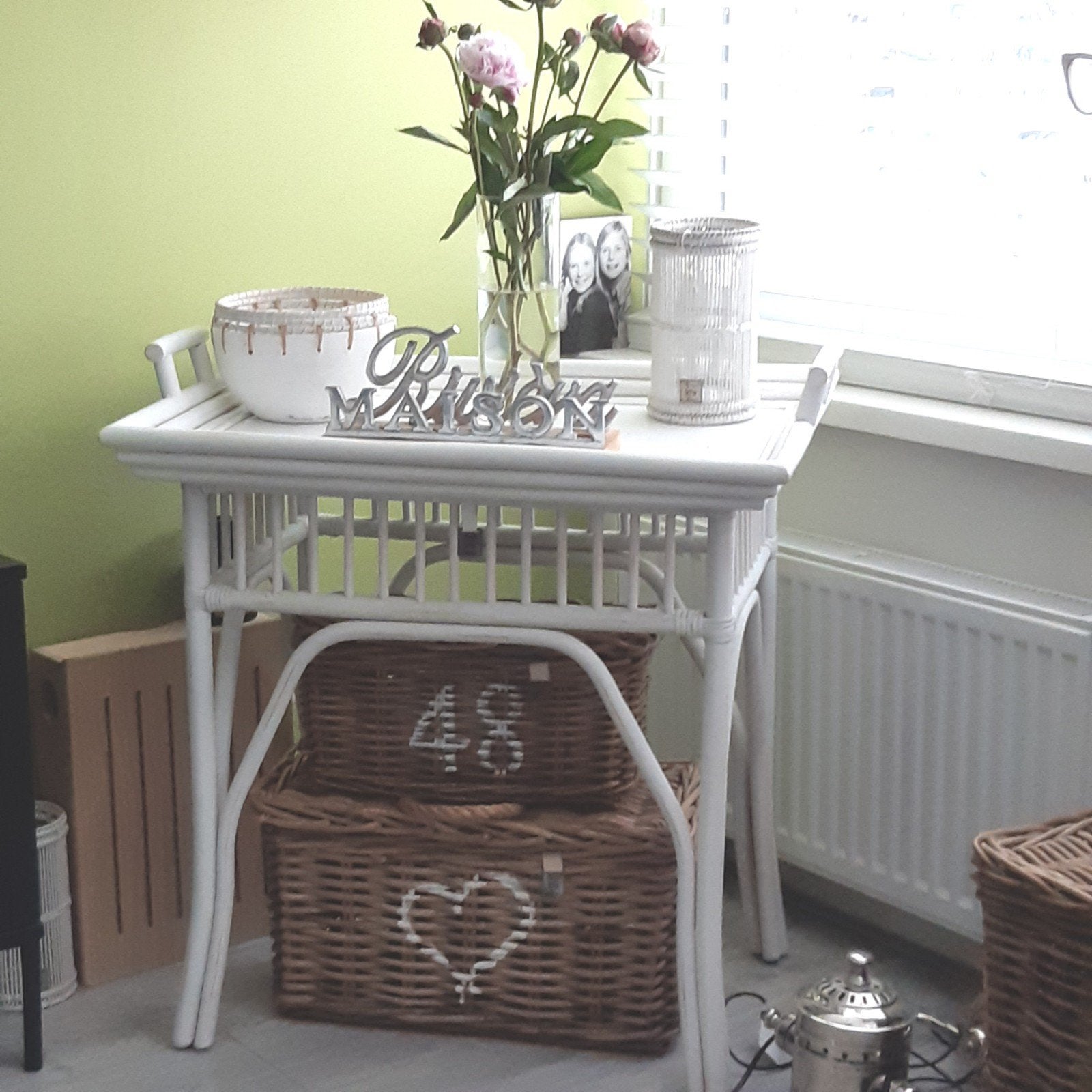Riviera Maison RM tafeltje dienblad ( nieuwprijs € 159 ), Ophalen, Boho, Zo goed als nieuw, Natuurlijk materiaal