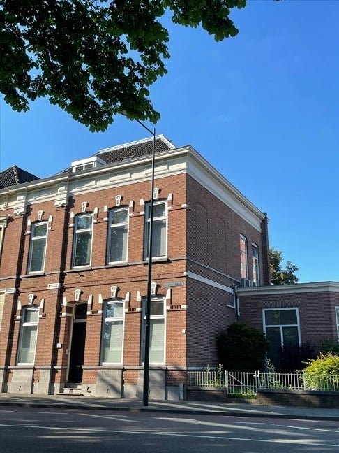NIEUW! Woonruimte te huur Delpratsingel, Breda, Huizen en Kamers