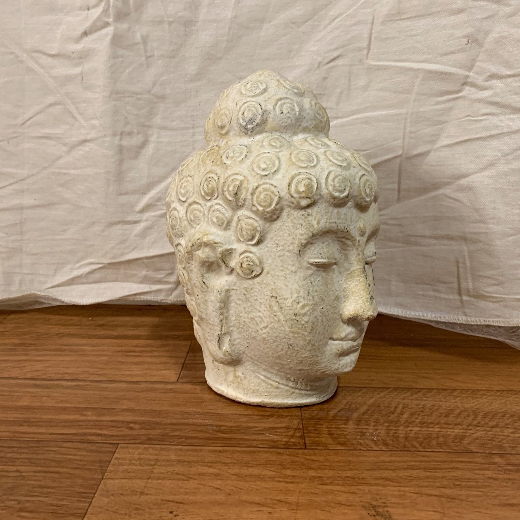 boeddha beeld - keramiek 20 cm - wit - uniek bij TTM Wonen, TTM Wonen, Meubels – (Perzische) Tapijten en Woonaccessoires, 20 cm