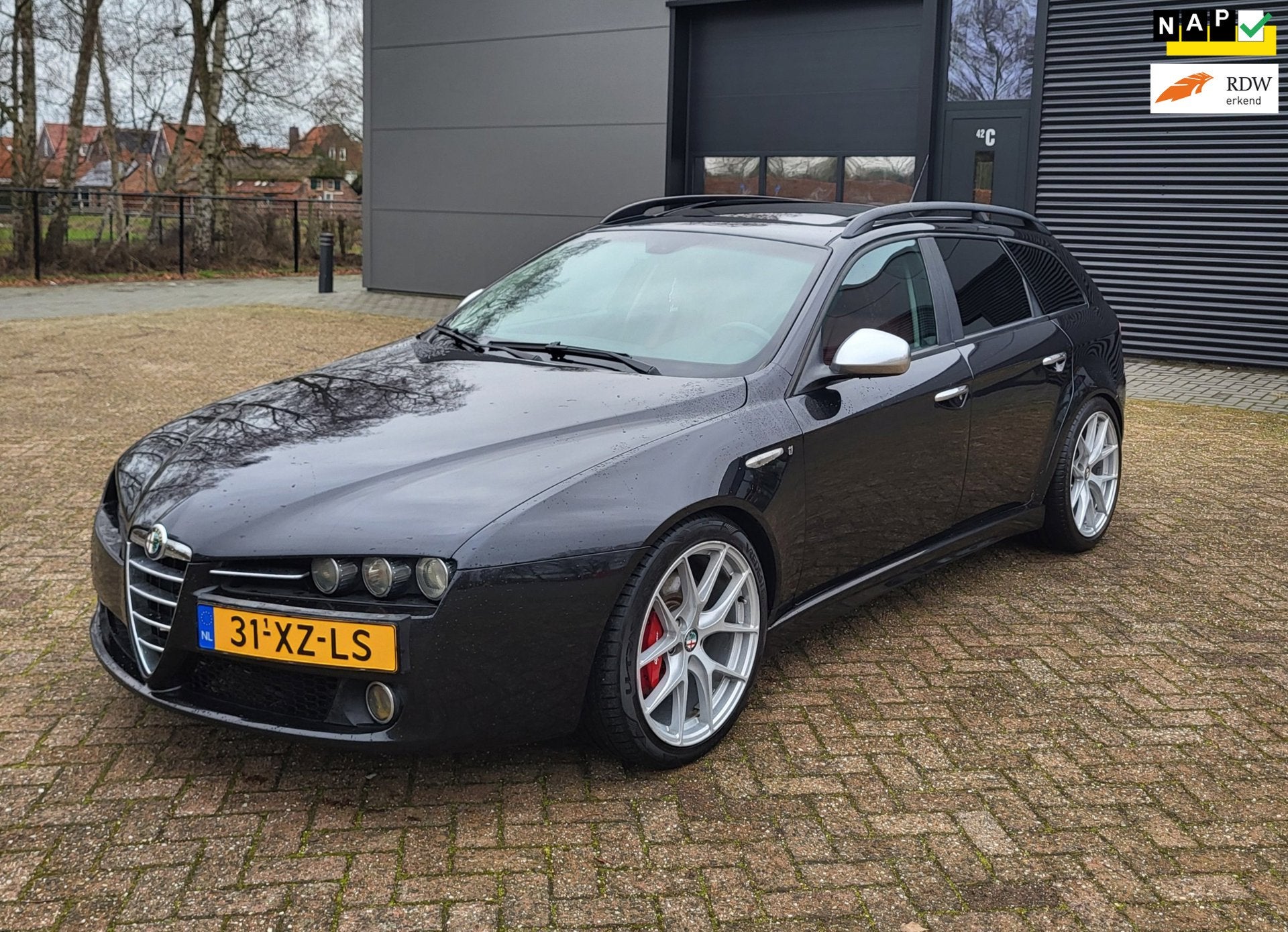 Alfa Romeo 159 Sportwagon 3.2 JTS Q4 TI H6,NAP,Full option!, 3195 cc, Zwart, Handgeschakeld, Vierwielaandrijving