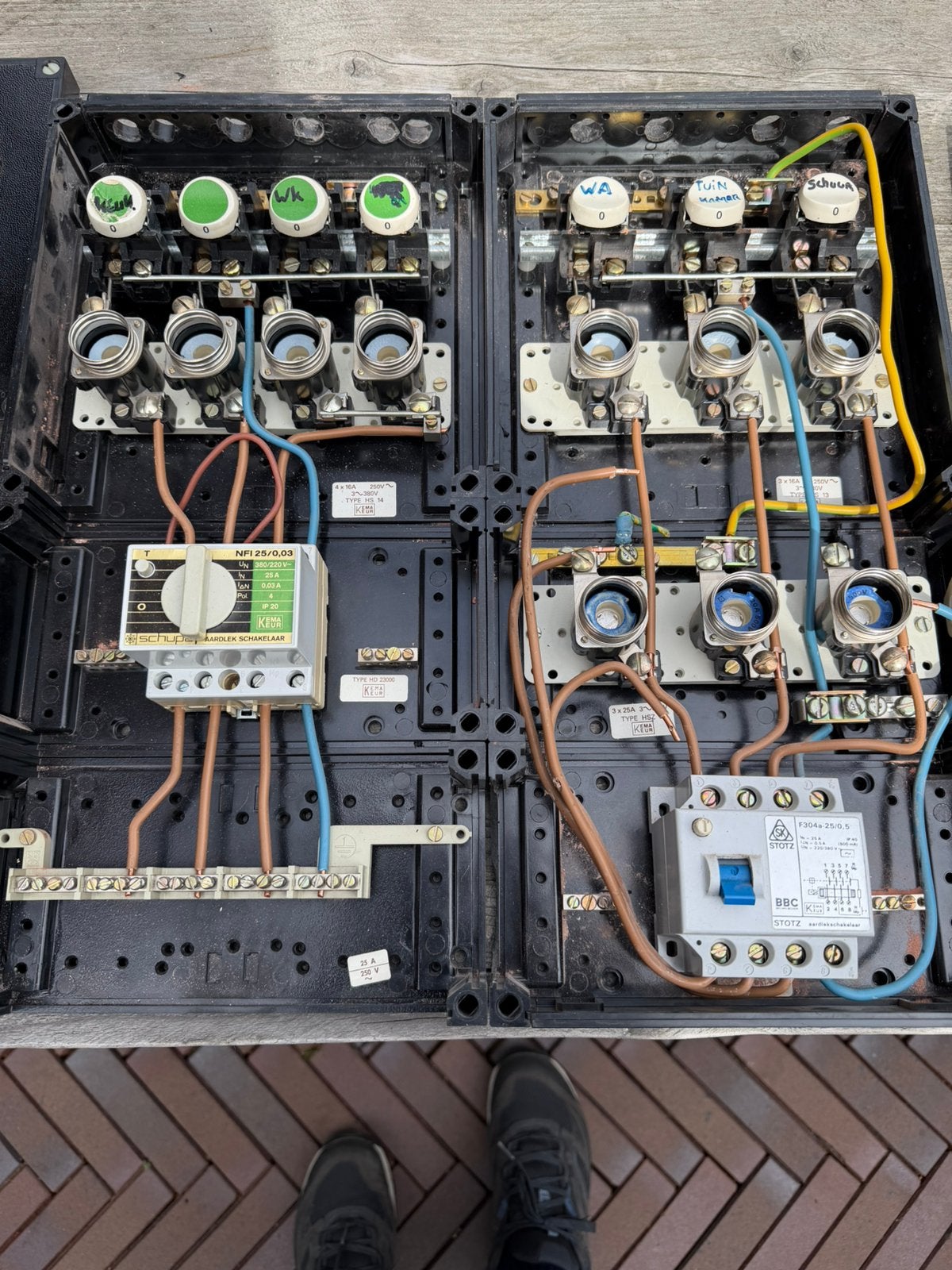 Meterkast 7groepen 220 1 x 380, Ophalen, Zo goed als nieuw, Overige typen