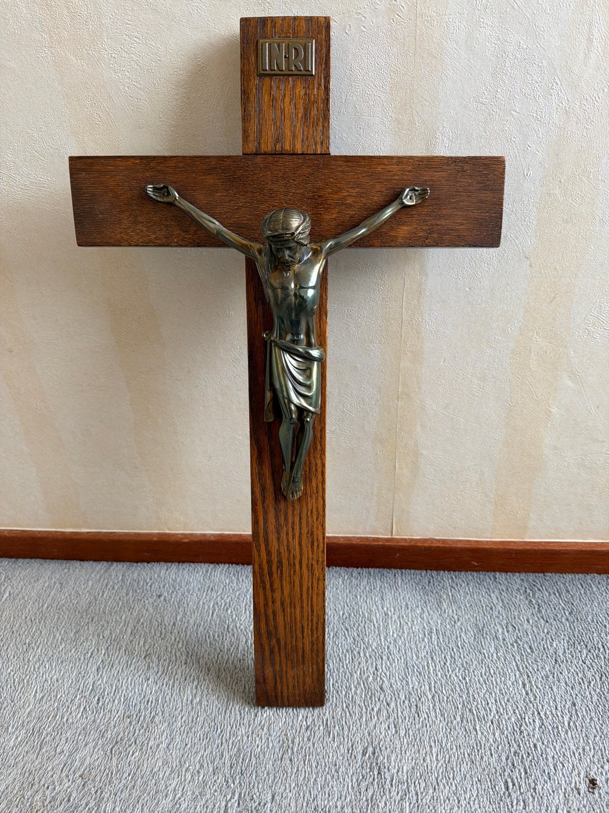Houten Kruisbeeld met Bronzen Corpus - Religieuze Kunst, Ophalen of Verzenden