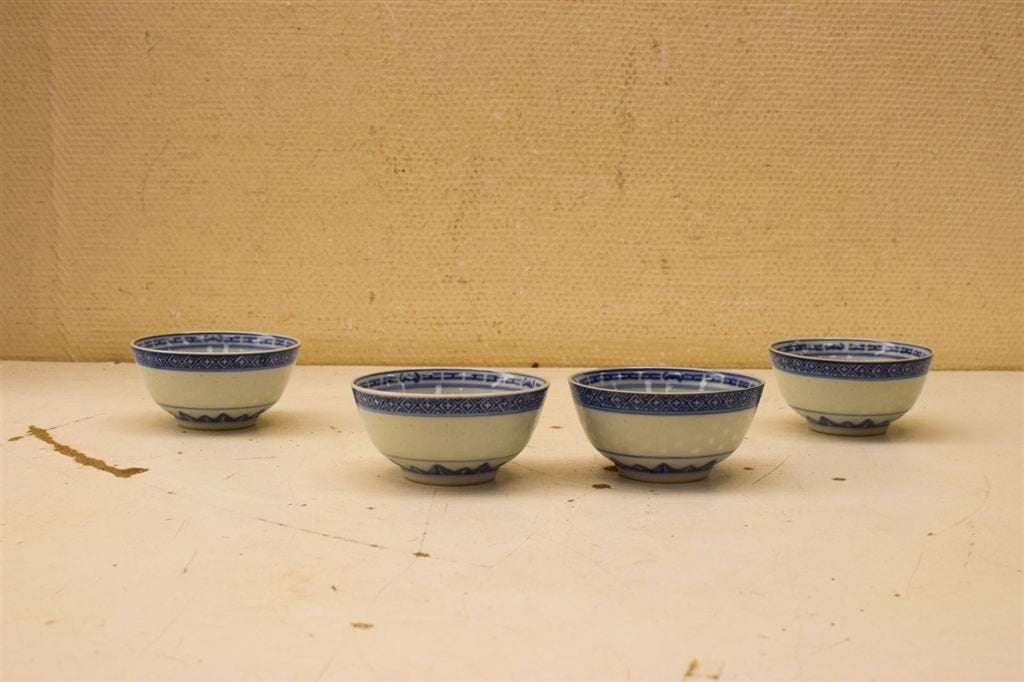 4 stuks porseleinen schaaltjes 50806