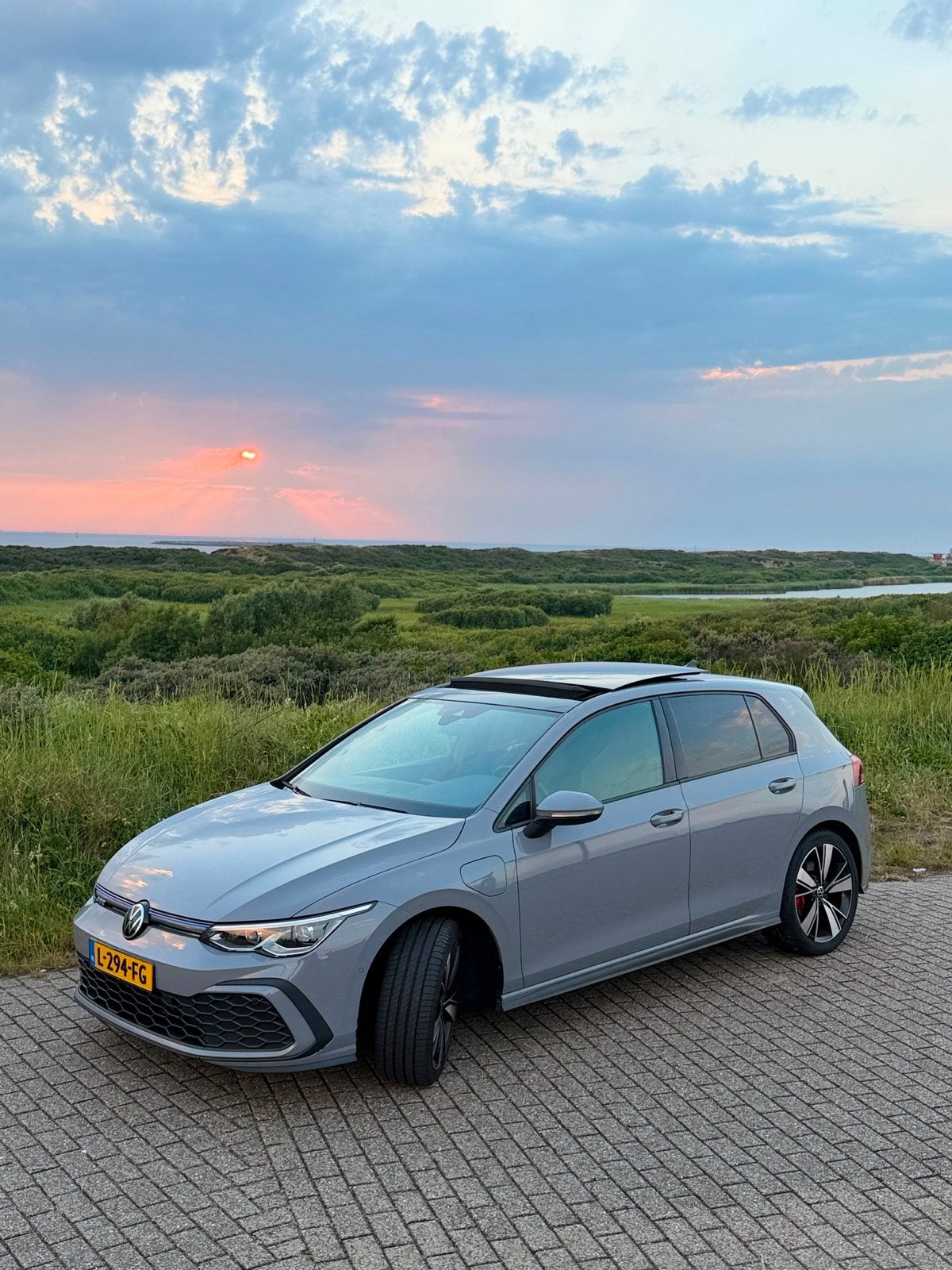 Volkswagen Golf 1.4 Ehybrid 245pk DSG 2021 Grijs, Auto's, Stof, Zwart, 1395 cc, 1524 kg