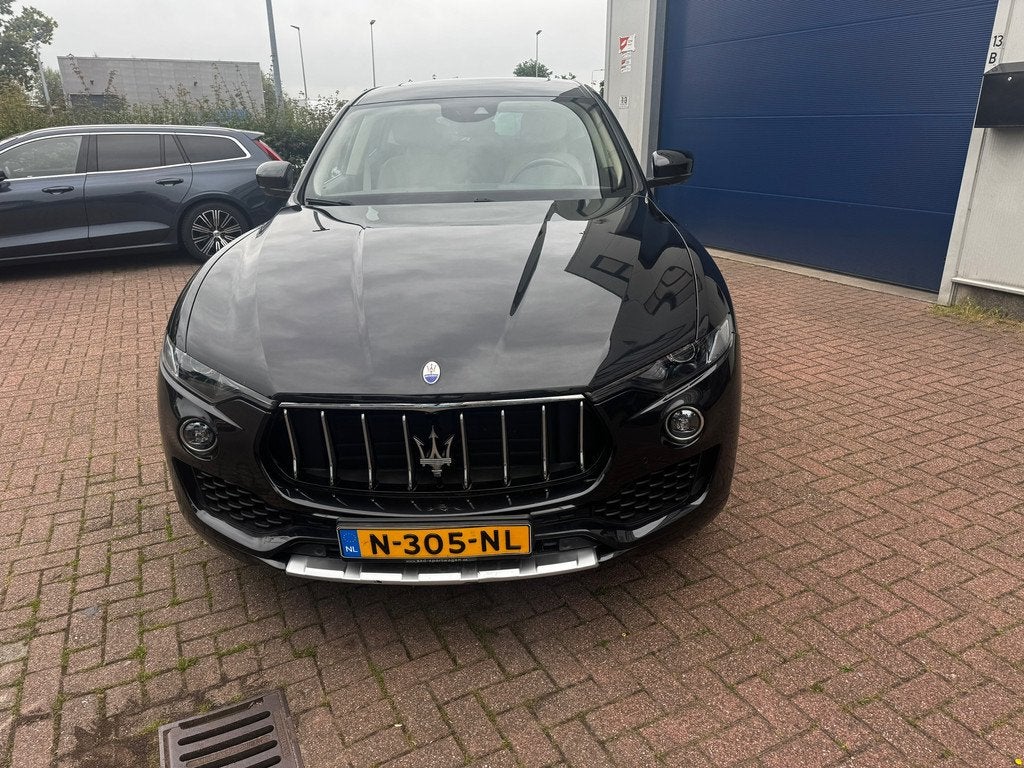 Maserati Levante 3.0 V6 D AWD GranLusso, Auto's, Maserati, Gebruikt, Euro 6, Leder, Bedrijf