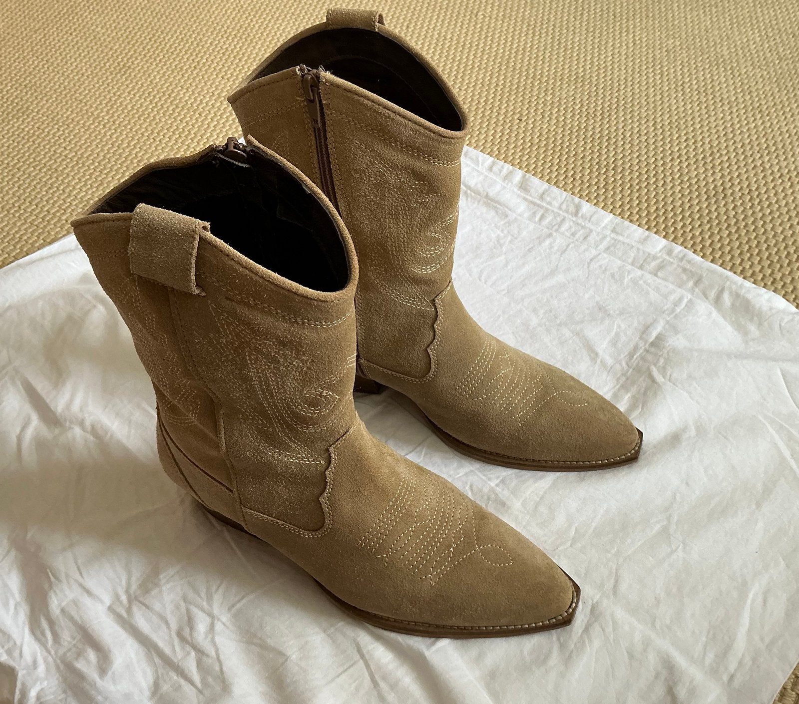 Cowboy laarzen 1xgedragen, Ophalen of Verzenden, Zo goed als nieuw, Zwart, Hoge laarzen