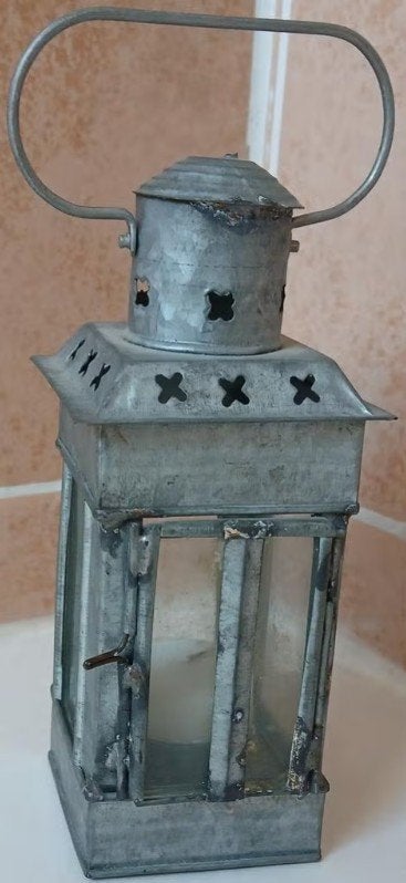 Decoratief metalen mini kaarslantaarntje, Ophalen of Verzenden, Zo goed als nieuw, Grijs, Metaal