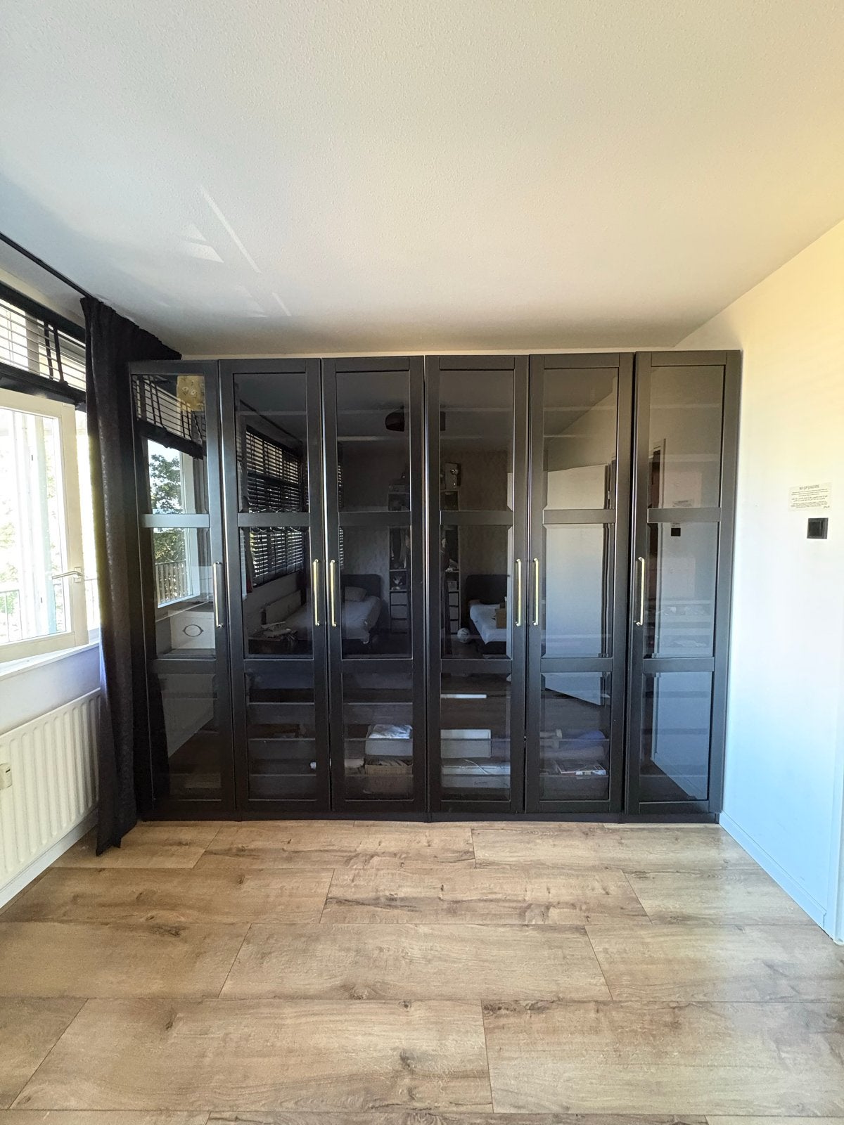 Ikea Pax Kast Zwart met Glazen Deuren - 236x400 cm, Huis en Inrichting, Kasten | Kledingkasten, Ophalen, Gebruikt, 200 cm of meer