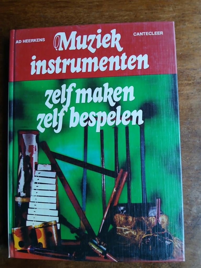 WD015. Muziek Instrumenten Zelf Maken - Prima Staat, Boeken, Muziek, Zo goed als nieuw, Instrument, Ophalen of Verzenden