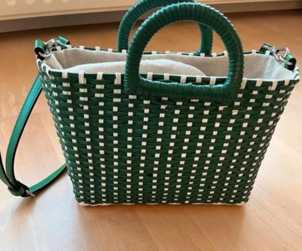 ZARA shopper met vlechtwerk, Sieraden, Tassen en Uiterlijk, Tassen | Damestassen, Verzenden, Nieuw, Groen, Shopper