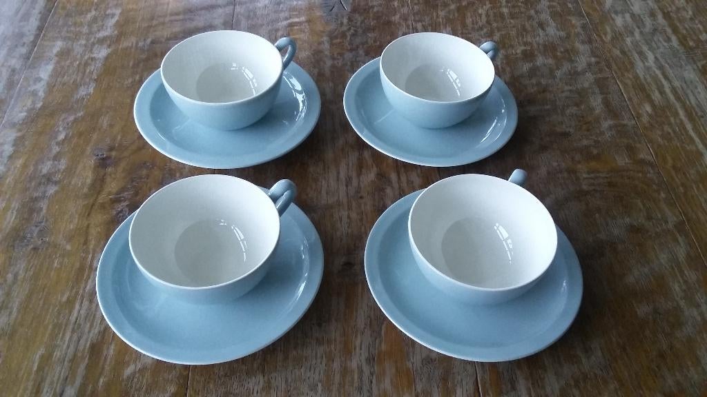 kopjes en schotels van Regout, Huis en Inrichting, Keuken | Servies, Ophalen of Verzenden, Porselein, Overige stijlen, Kop(pen) en/of Schotel(s)