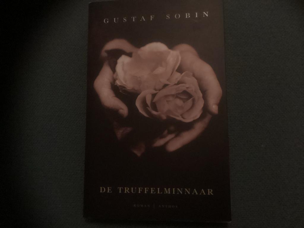 De Truffelminnaar - Gustaf Sobin, Ophalen of Verzenden, Zo goed als nieuw, Nederland