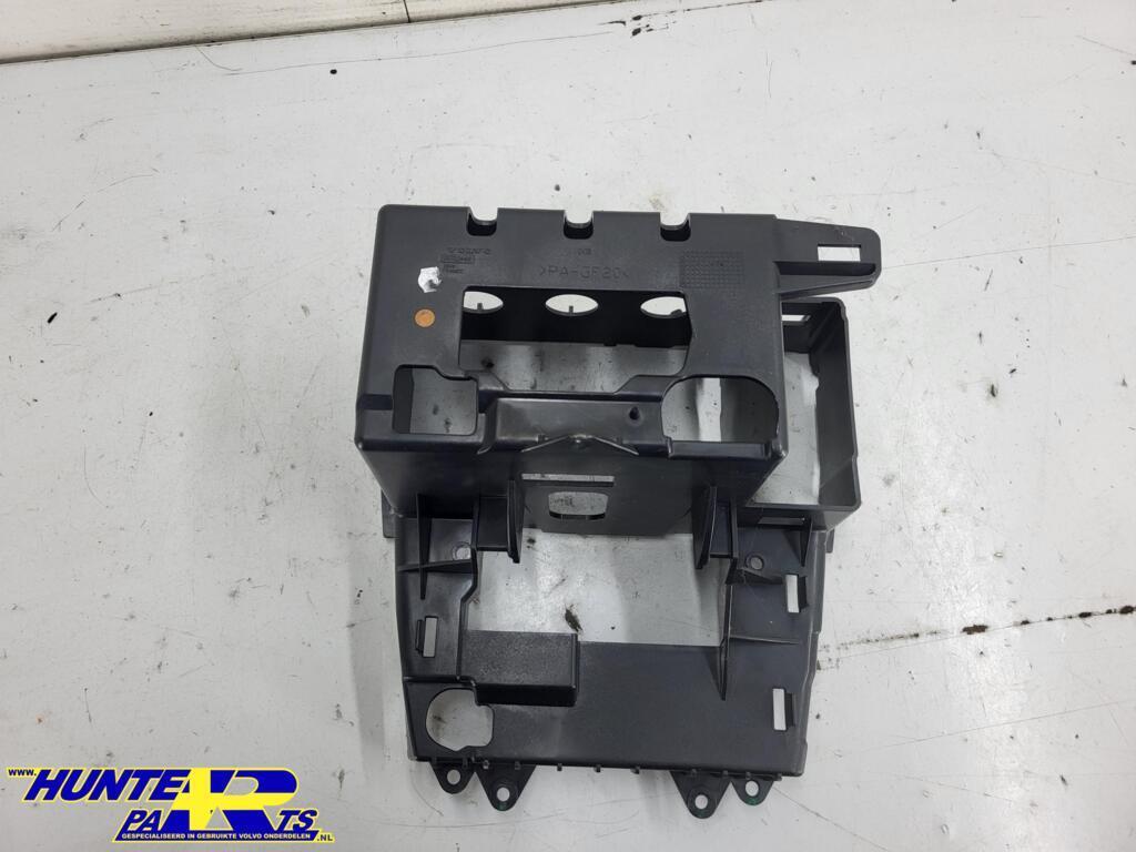 Autoradio-inbouwframe Volvo V70/XC70/S60 ('00-'08) 30722446, Gebruikt, Ophalen of Verzenden, Volvo, Volvo