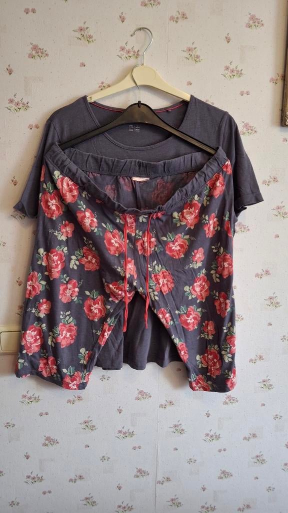 Pyjama maat 50/52, Ophalen of Verzenden, Zo goed als nieuw, Blauw