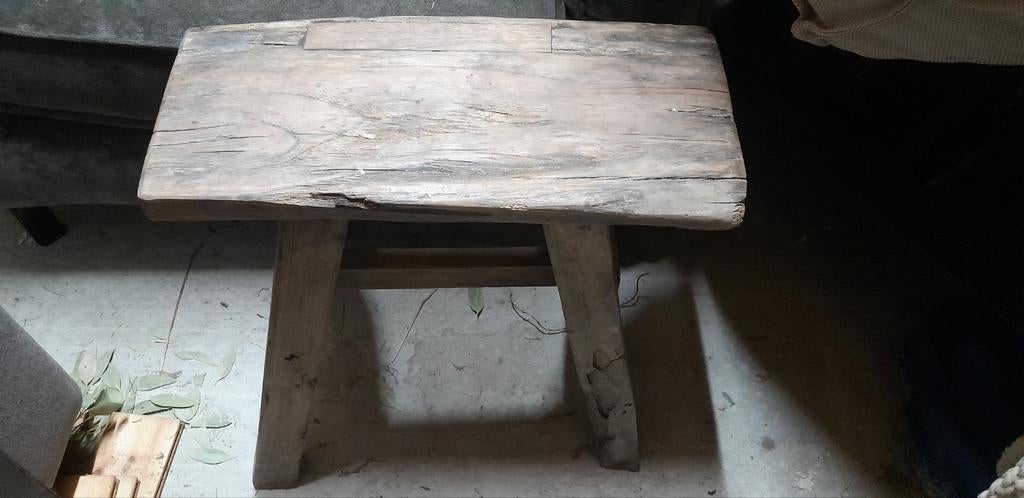 Stoer en sober, Ophalen of Verzenden, Hout