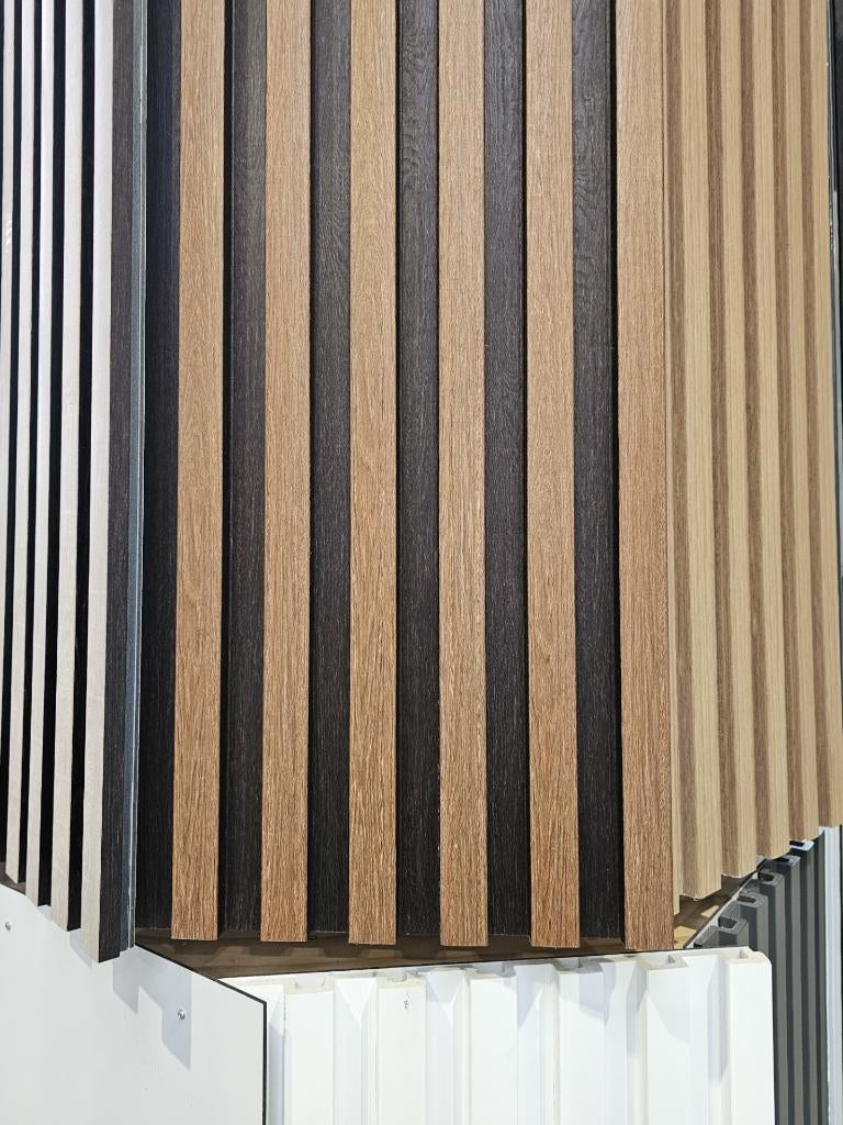 Partij wandpanelen 3D wanden kunststof latten houtlook etc.., Ophalen, Huis en Inrichting