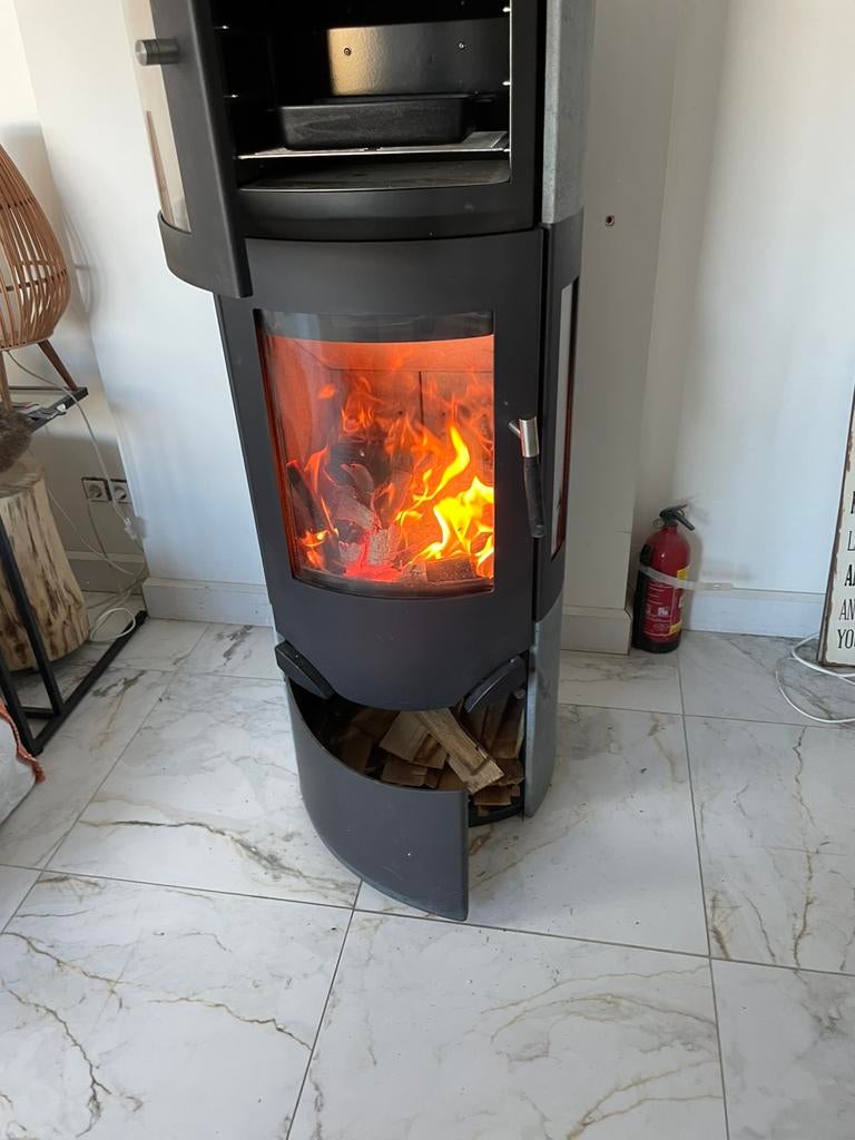 Lotus haardkachel met oven houtkachel top model, Huis en Inrichting, Kachels, Ophalen, Zo goed als nieuw, Hout, Houtkachel