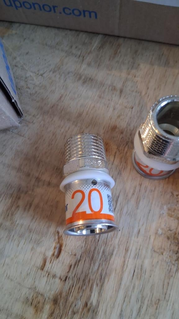 15 maal 20x1/2  Uponor S-Press PLUS perskoppelingen 20 x 1/2, Overige materialen, Overige typen, Nieuw, Minder dan 2 meter