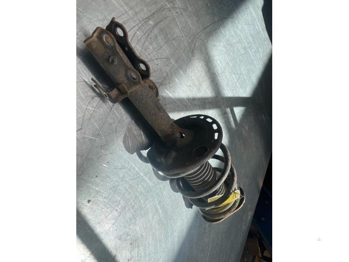 Schokdemperpoot links-voor van een Lexus NX, Gebruikt, -, -, -