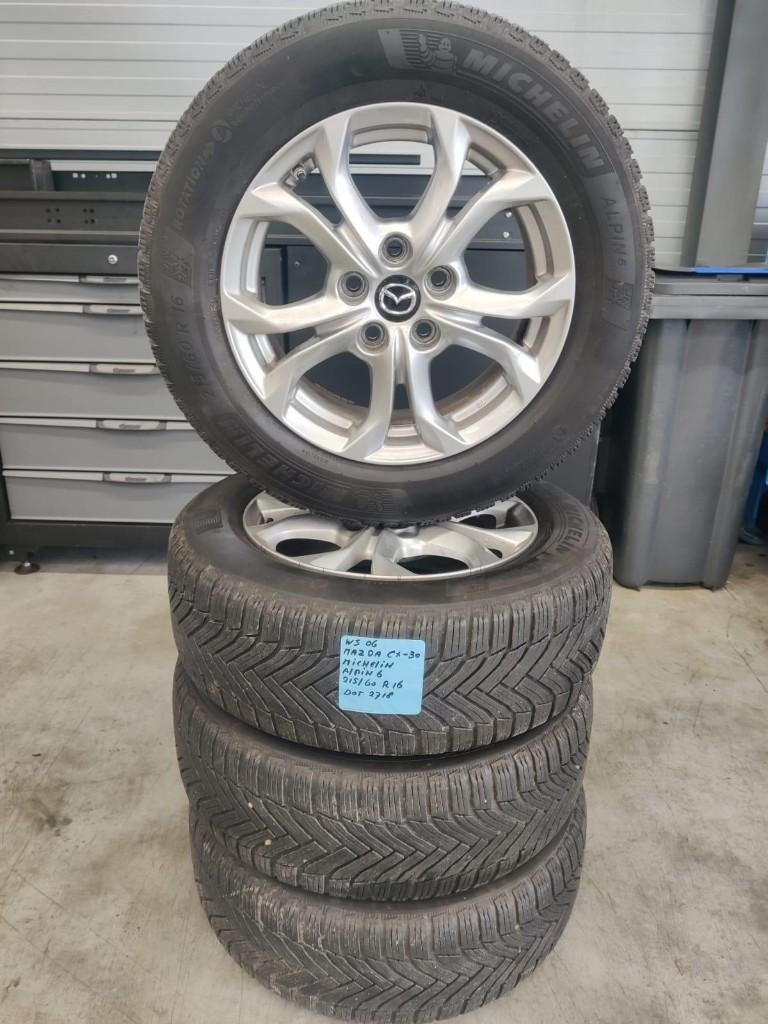 Winterbandenset Lichtmetaal Mazda CX30, Ophalen, 16 inch, Banden en Velgen, Winterbanden